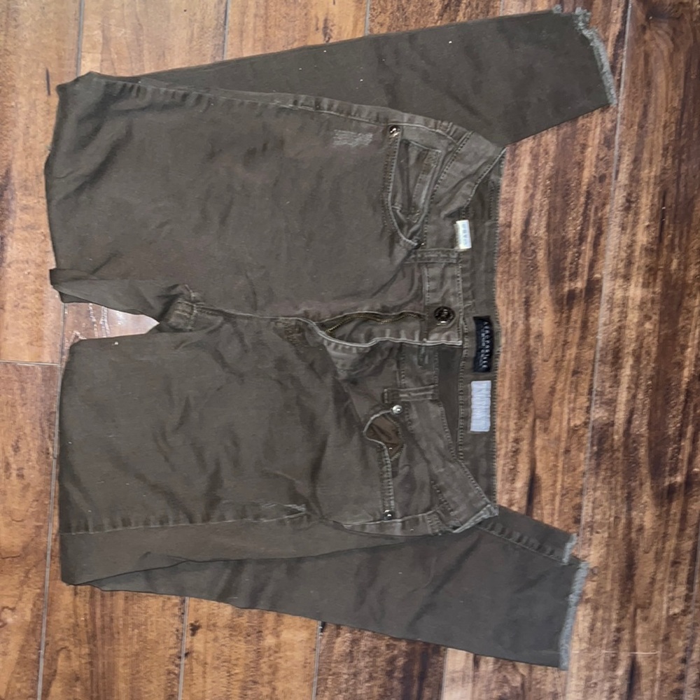 Only worn a few times